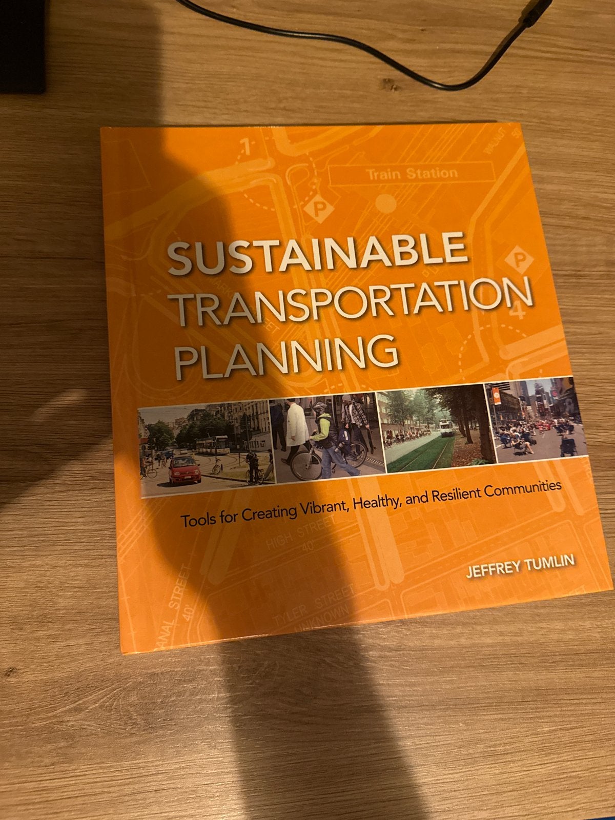 Sustainable Transportation Planning - Jeffrey Tumlin, Ophalen of Verzenden, Gamma, Zo goed als nieuw, HBO