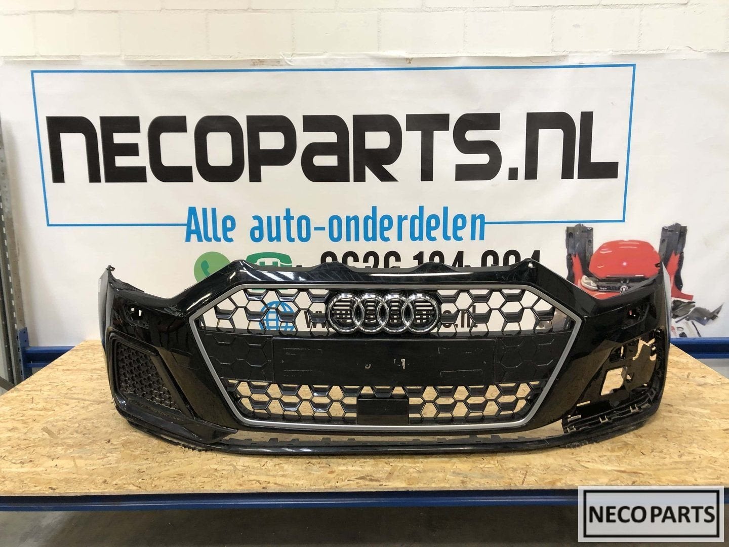 Audi A1 82A s line bumper voorbumper grill 2018-2020, Gebruikt, -, Voor, -