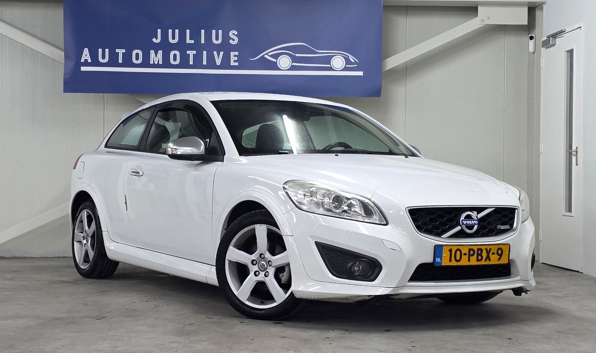 Volvo C30 1.6 R-Edition 1e Eigenaar Leer Trekhaak Clima PDC, Auto's, Voorwielaandrijving, 1596 cc, 101 pk, Gebruikt