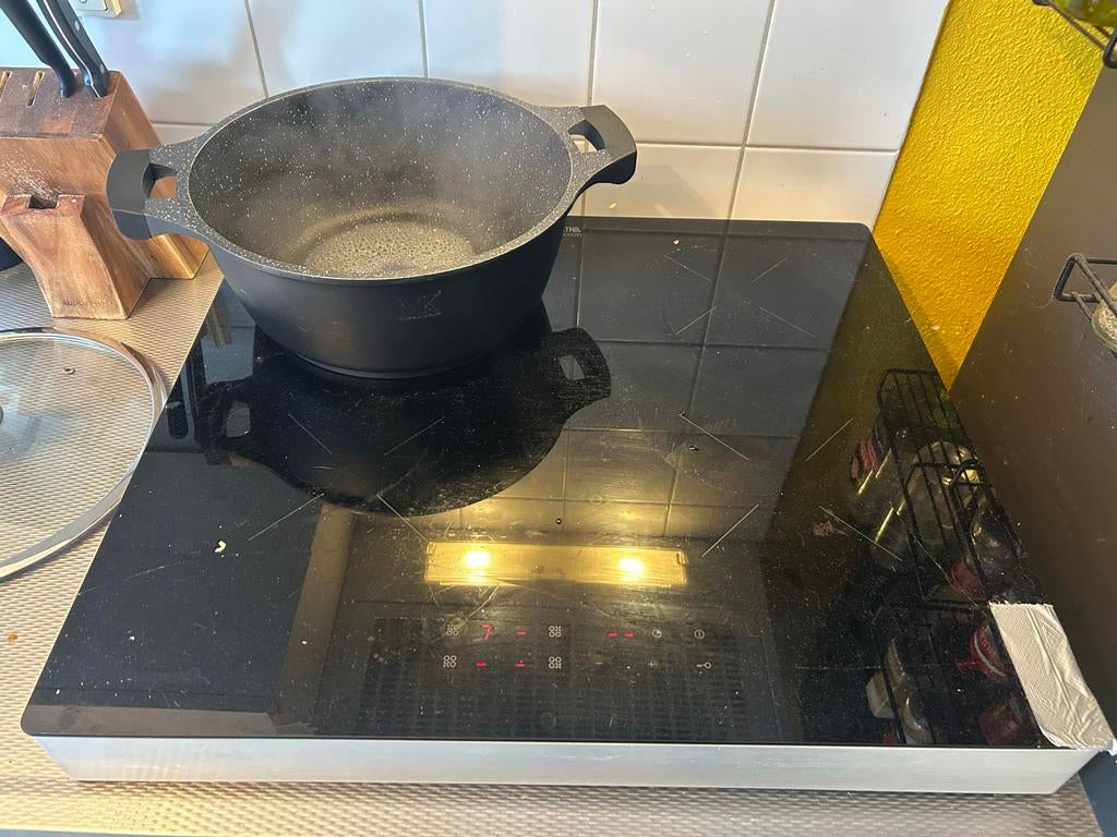 Etna inductie kookplaat - barsten in glasplaat, werkt, Ophalen, Gebruikt, 4 kookzones, Inductie