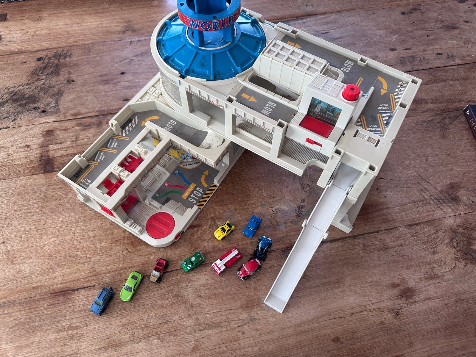 Hasbro Micro Machines Garage & Auto's Jaren '90, Verzenden, Gebruikt