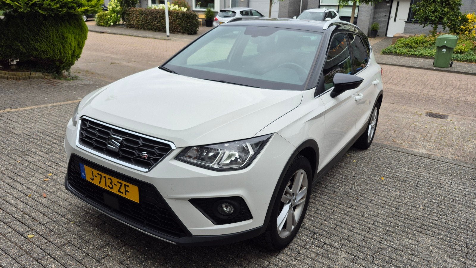 Seat Arona FR 1.0 TSI 116pk 2019 Wit, Auto's, Voorwielaandrijving, Stof, USB, Handgeschakeld