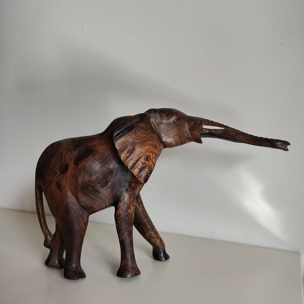Vintage grote olifant zwaar hardhout handgesneden, Antiek en Kunst, Ophalen of Verzenden, 20 - 50 cm, Beeld, Hout