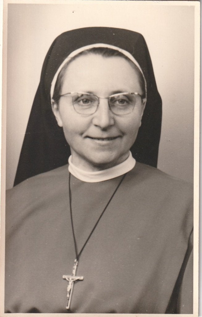 foto kaart  -  zuster, Verzamelen, Verzenden, Voor 1940, Zo goed als nieuw, Overige onderwerpen