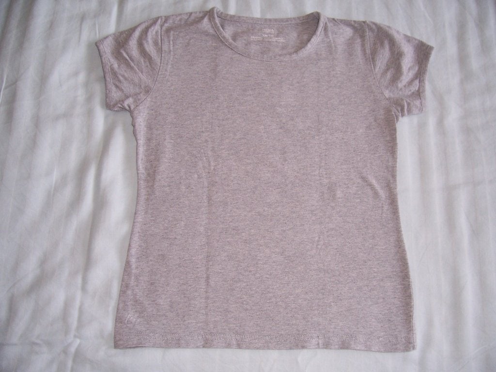 Mooi licht grijs shirt korte mouw merk Hema maat 128/134, Kinderen en Baby's, Kinderkleding | Maat 128, Gebruikt, Meisje, Ophalen of Verzenden