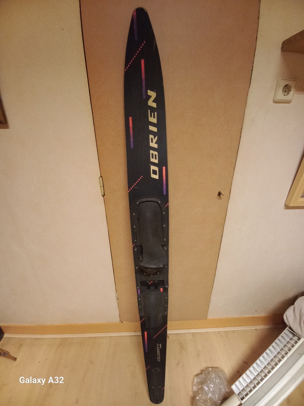 O'Brien Monoski Slalomski - Zo goed als nieuw, Watersport en Boten, Ophalen of Verzenden, Zo goed als nieuw, 160 cm of meer, Monoski of Slalomski