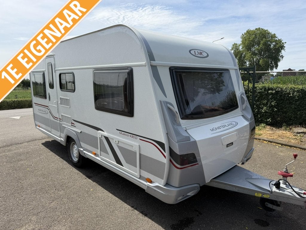 LMC Musica 430 D - Voortent - Fietsdrager - 1500 kg as, Standaardzit, Bedrijf, Schokbreker, 4 tot 5 meter