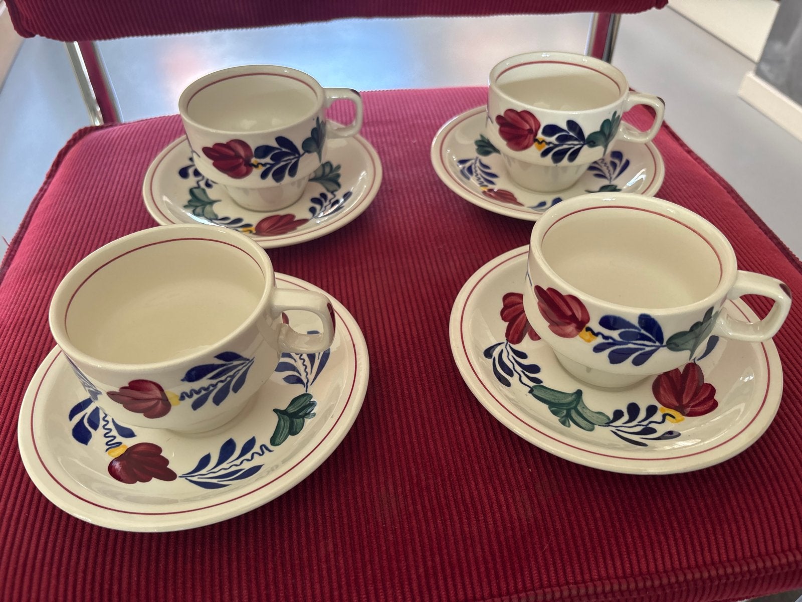 4 Royal Boch Boerenbont kop en schotels, Landelijk/Boerenbont, Ophalen of Verzenden, Zo goed als nieuw, Royal Boch