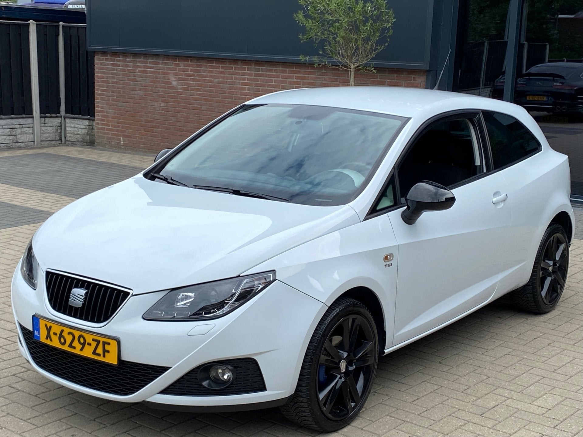Seat Ibiza SC 1.2 TSI Style 105 PK NIEUWSTAAT XENON LED CRUI, Voorwielaandrijving, Euro 5, Stof, 990 kg