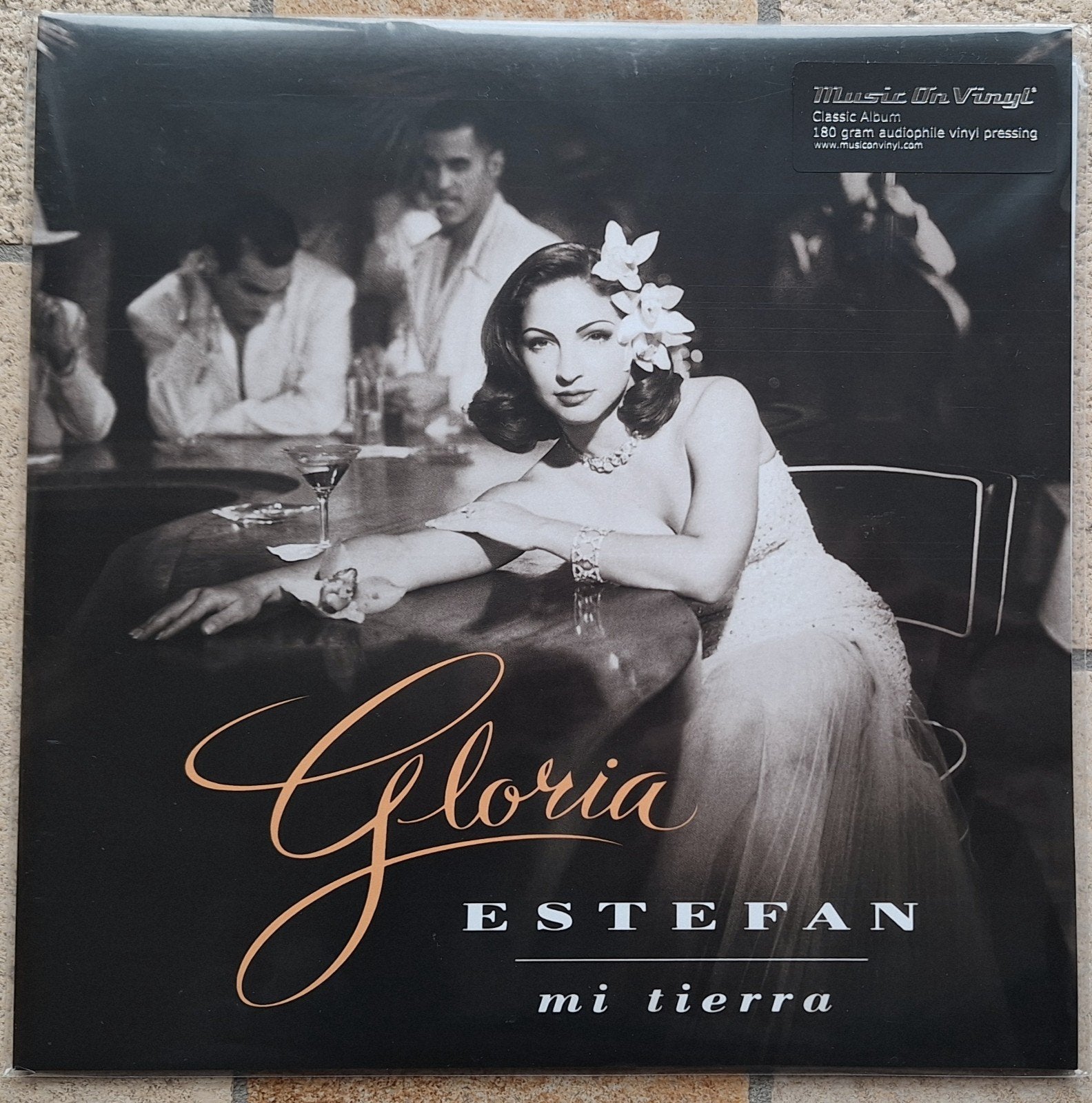 Gloria Estefan - Mi Tierra LP, LP, Pop, Geseald, Ophalen of Verzenden