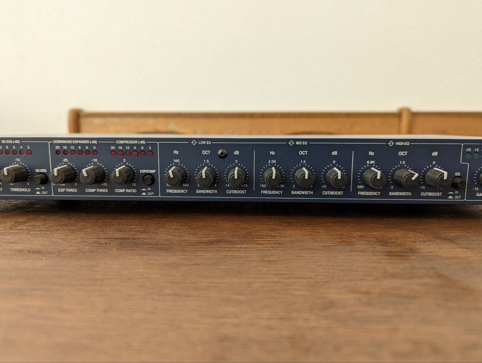 Symetrix 528E Channel Strip, Ophalen of Verzenden, Zo goed als nieuw