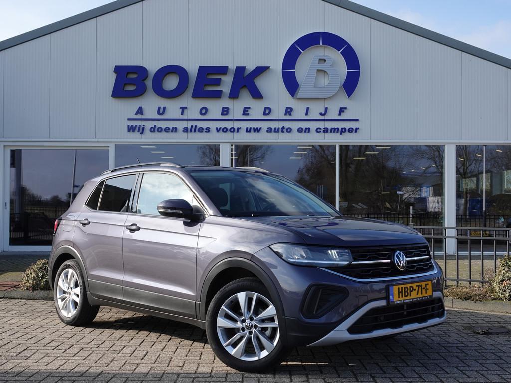 Volkswagen T-Cross 1.0 TSI Life Edition TREKH. | VIRTUAL | E, Auto's, Voorwielaandrijving, Gebruikt, Euro 6, 620 kg