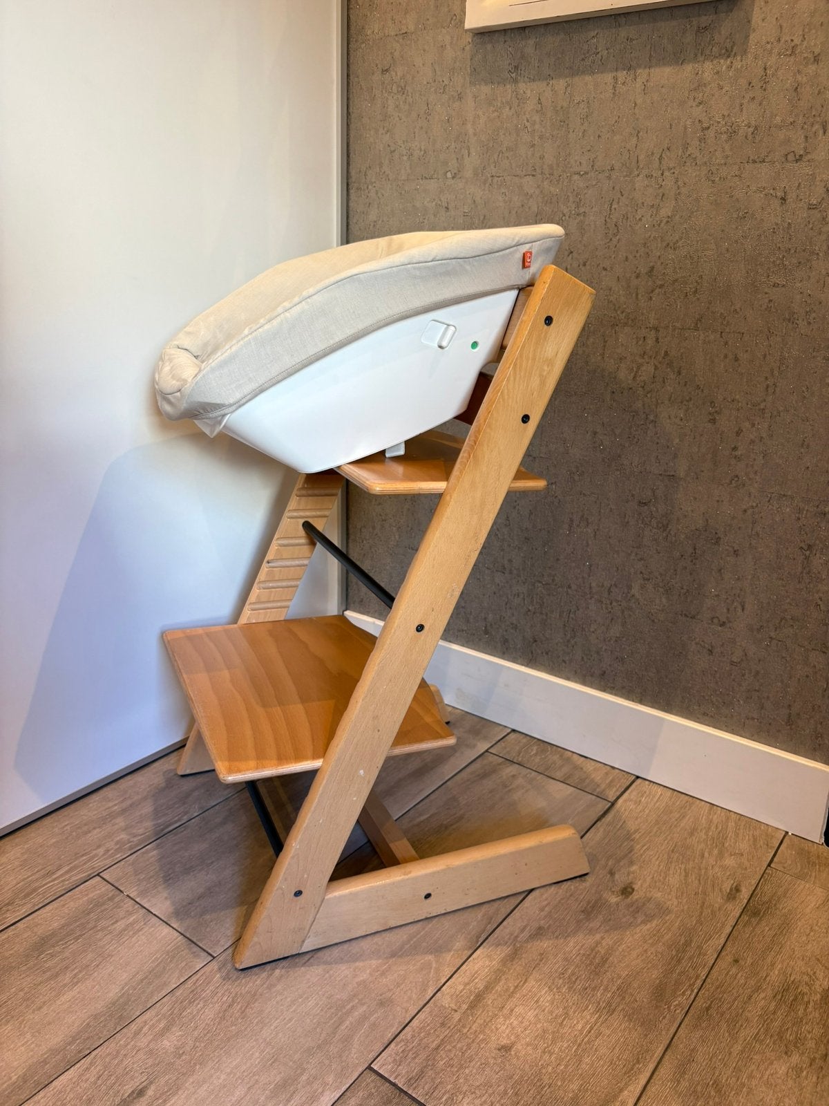 Stokke Tripp Trapp stoel + Newborn Set – €125, Kinderen en Baby's, Ophalen of Verzenden, Zo goed als nieuw, Meegroeistoel