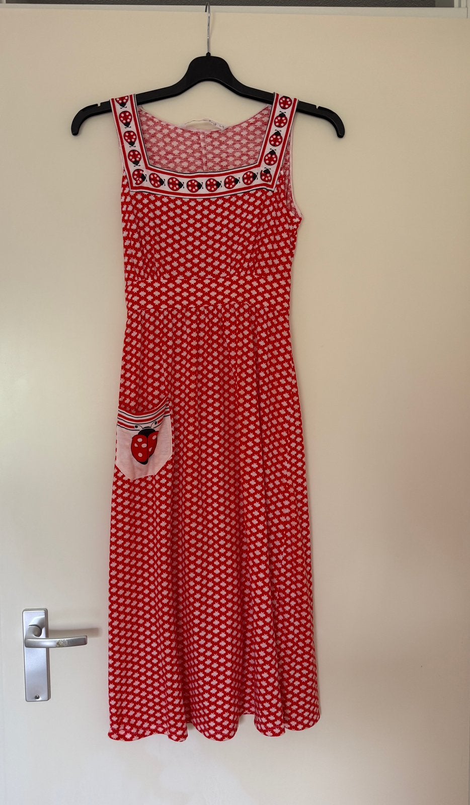 Rare Vintage 70s Fürstenberg Ladybug Dress – Maat 38 (M), Kleding | Dames, Jurken, Ophalen of Verzenden, Zo goed als nieuw, Maat 38/40 (M)