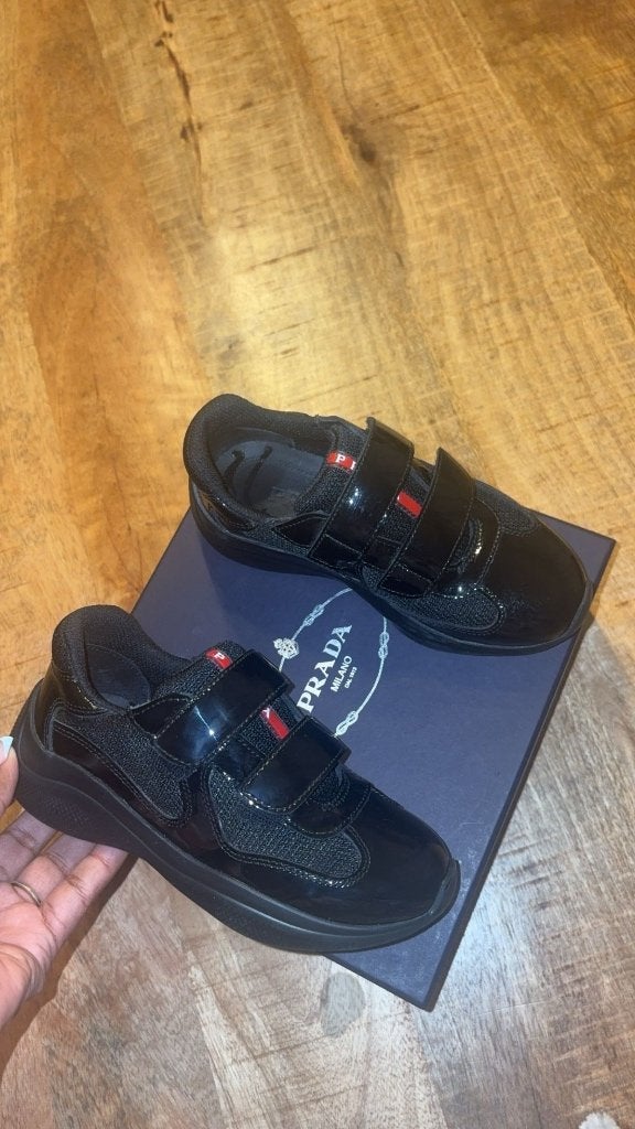 Originele Prada cups kids, Ophalen, Zo goed als nieuw