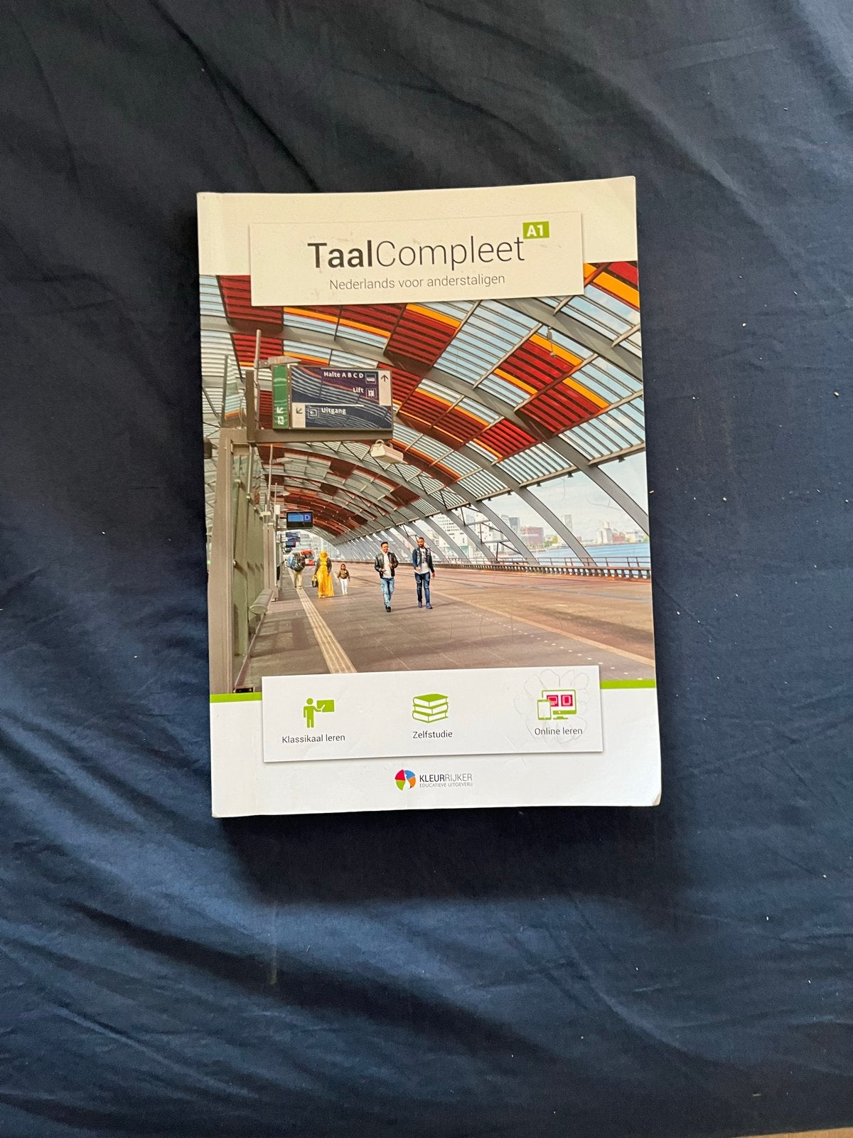 TaalCompleet A1 - Nederlands voor anderstaligen, Verzenden, Zo goed als nieuw