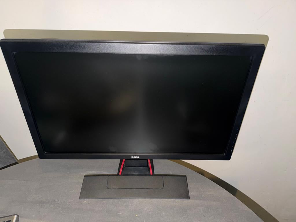BenQ 24” Full HD Monitor – GL2450-B, Ophalen, Full HD, Zo goed als nieuw, Ingebouwde speakers