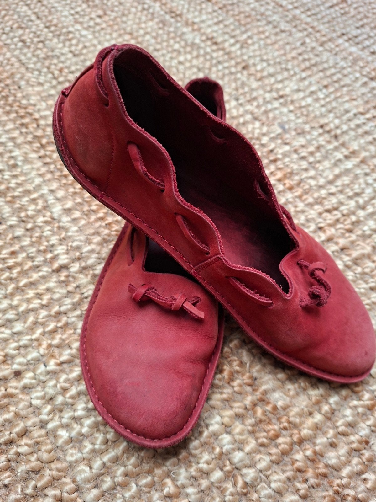 Loints Twisk, rode loints maat 40!, Kleding | Dames, Ophalen of Verzenden, Zo goed als nieuw, Rood, Instappers