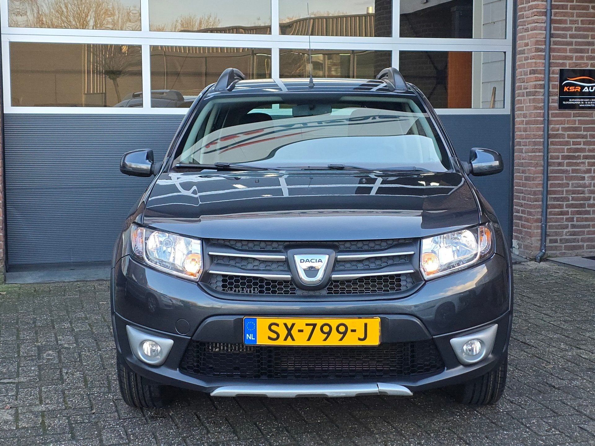Dacia Sandero 0.9 TCe Easy-R Stepway Lauréate Automaat |Apk, Auto's, Dacia, 898 cc, Navigatiesysteem, Euro 6, Bedrijf