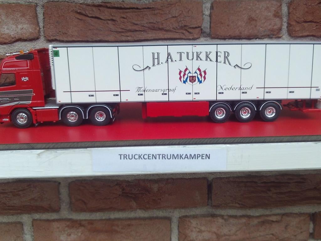 Tekno  Volvo  FH12  Globetrotter  XL  van   Tukker., Ophalen of Verzenden, Nieuw, Bus of Vrachtwagen, Tekno
