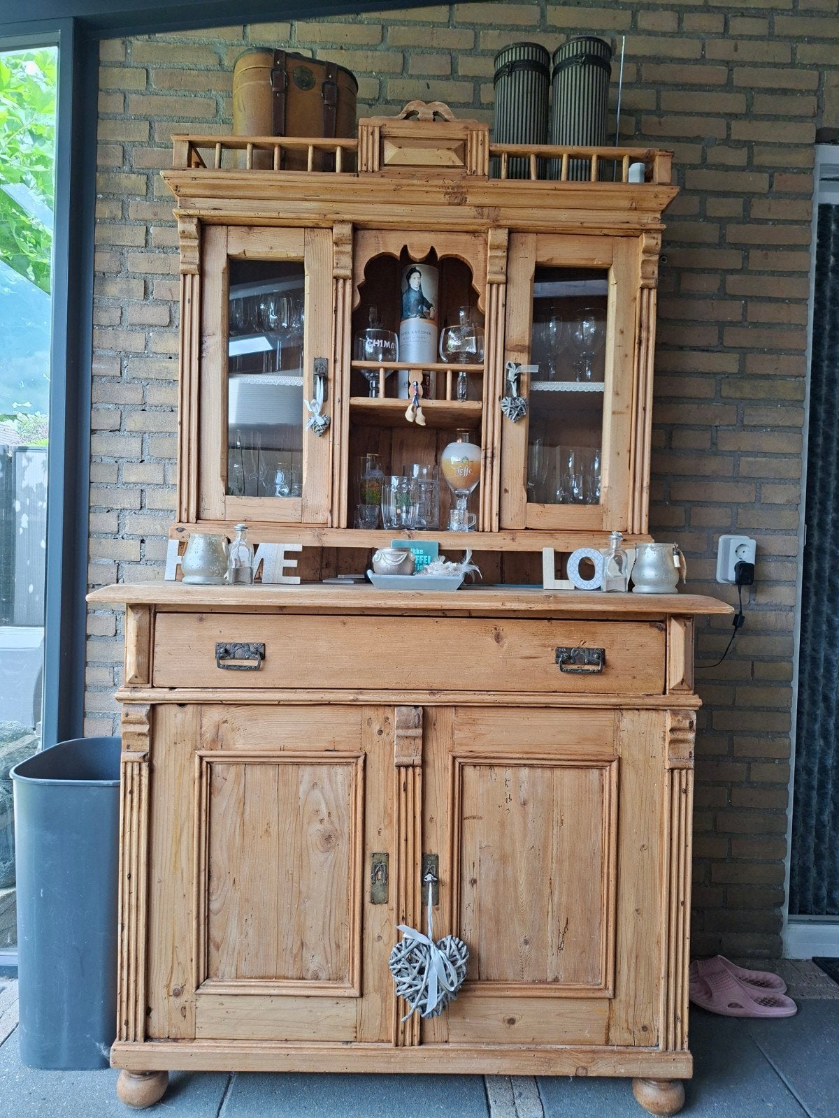 Oud grenen buffetkastje, Ophalen, Gebruikt, Met lade(s), 50 tot 100 cm