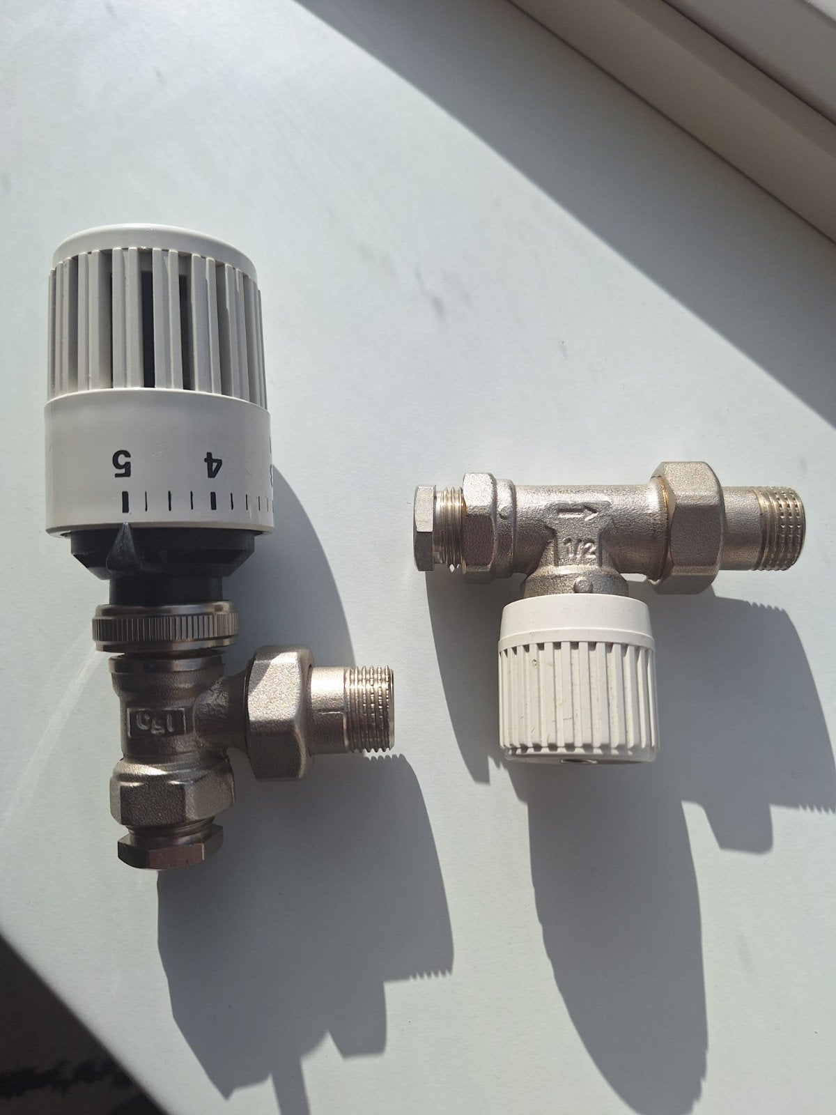 Thermostatische Radiatorkraan + Standaard Radiatorkraan 1/2", Ophalen of Verzenden