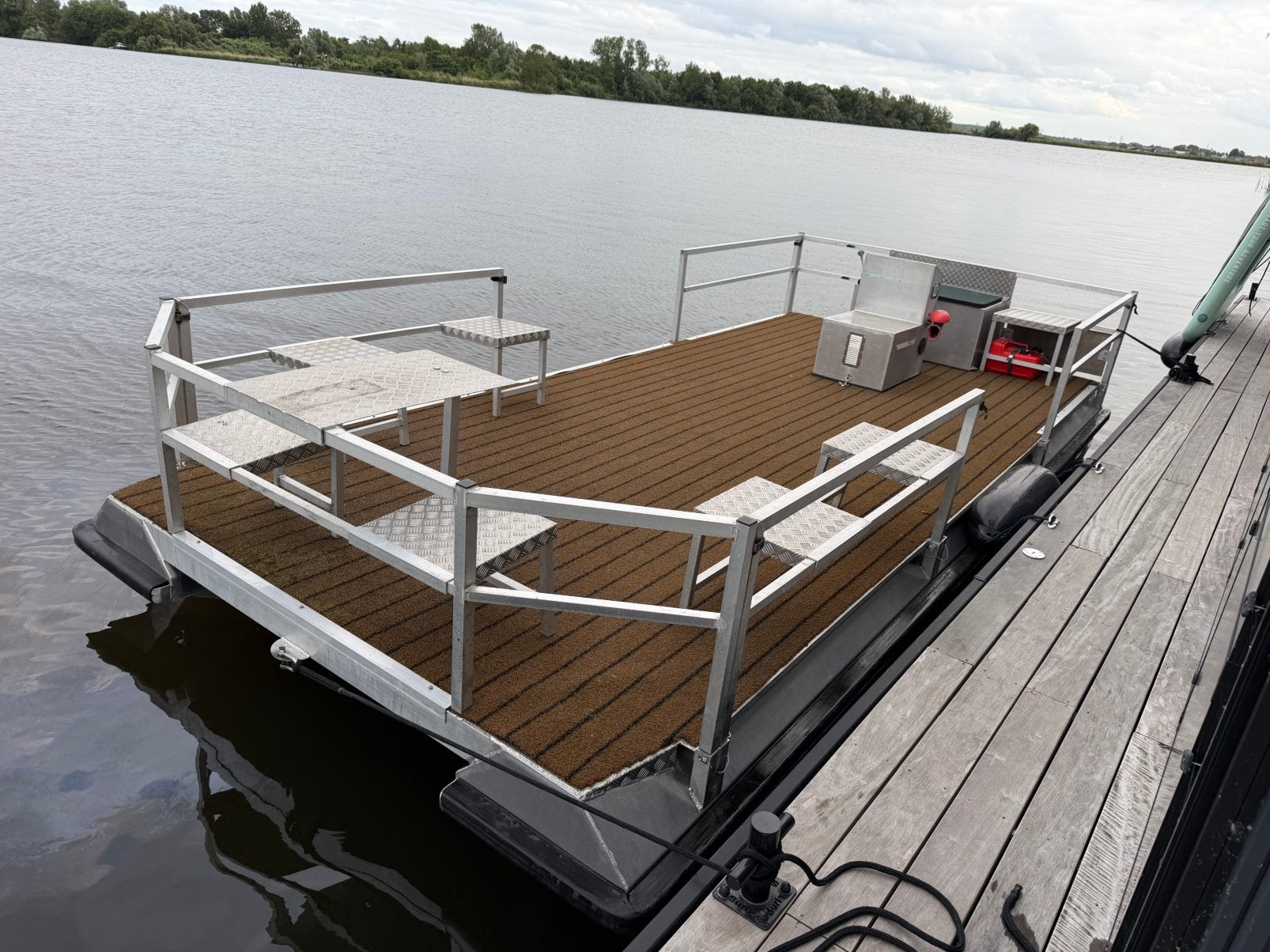 Aluminium ponton boot veerpont pontonboot, Watersport en Boten, Motorboten en Motorjachten, Ophalen, Zo goed als nieuw, Aluminium