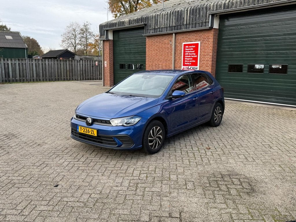 Volkswagen Polo 1.0 TSI Life Carplay Parkeersensoren Digital, Auto's, Voorwielaandrijving, Stof, Gebruikt, Blauw