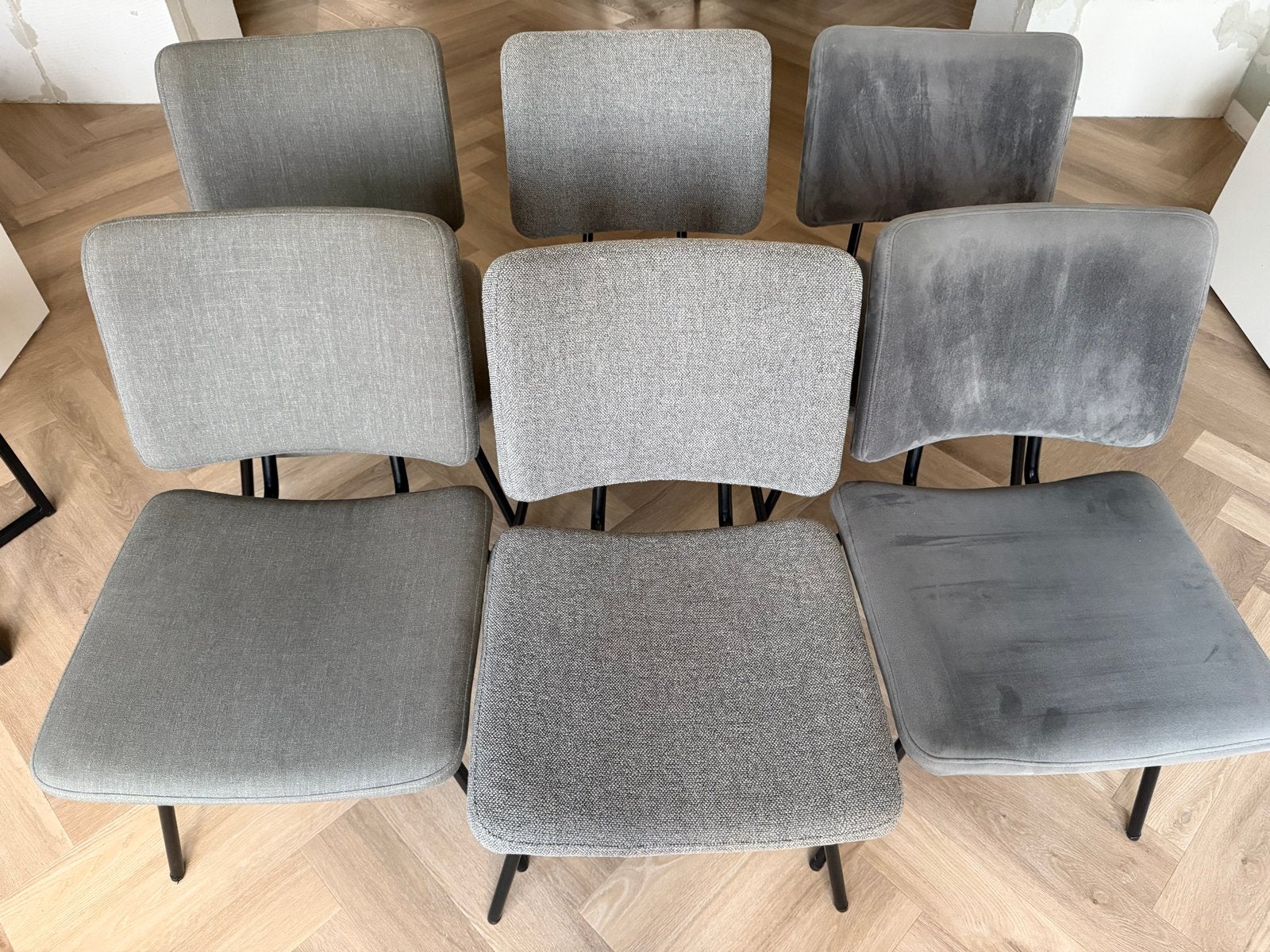 6 Bodilson eetkamerstoelen in 3 kleuren/stoffen - Eijerkamp, Ophalen, Overige kleuren, Zo goed als nieuw, Stof