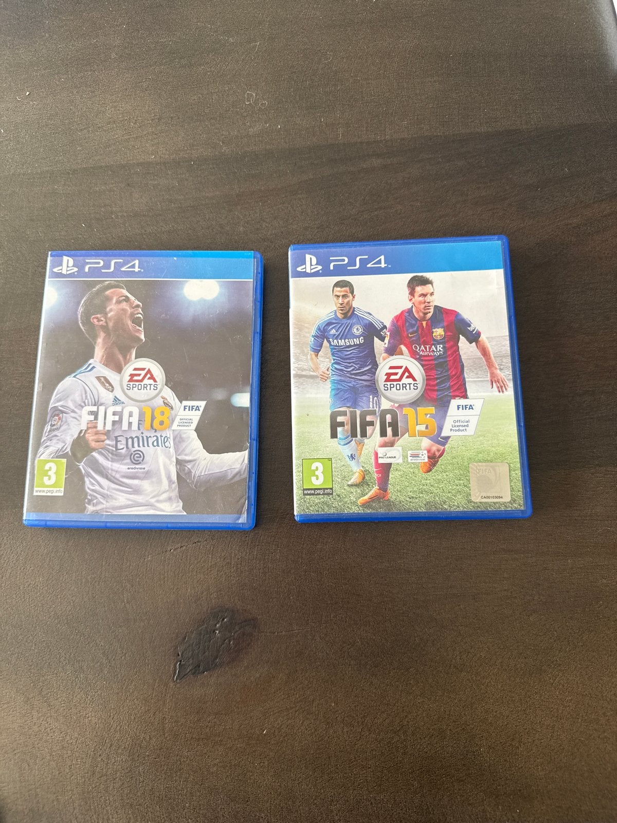FIFA 15 & FIFA 18 PS4 - Voetbalgames, Gebruikt, Eén computer, Ophalen of Verzenden, Sport