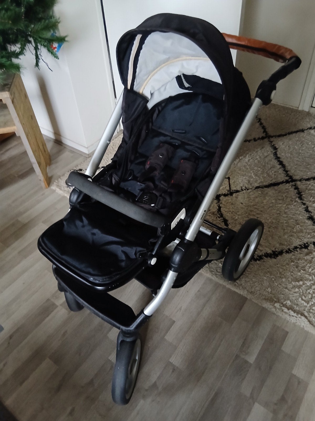 Mutsy evo kinderwagen met reiswieg en zitje, Ophalen, Gebruikt, Combiwagen, Mutsy
