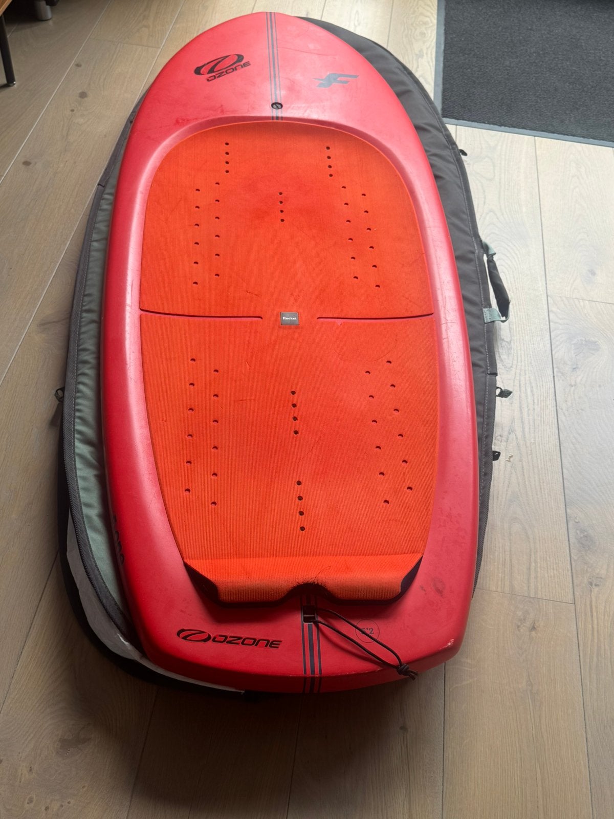 Mooie F-one Rocket Wing-s 70L, Ophalen, Zo goed als nieuw, Wingsurf-board