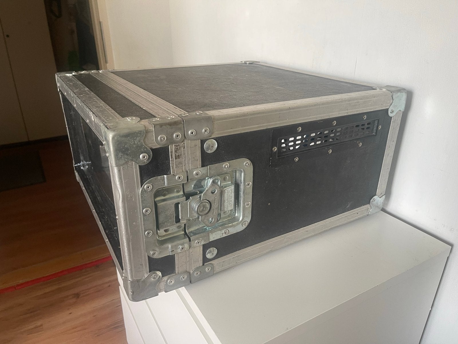 Flightcase voor apparatuur - speciale made  en beschermend, Ophalen of Verzenden, Gebruikt, Overige instrumenten, Flightcase