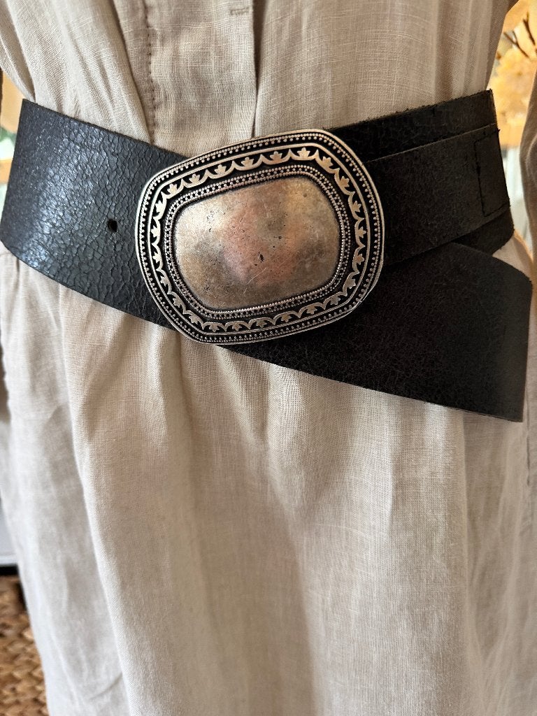 Zwarte, brede, Italiaanse leren riem Licento, 7cmx115cm/M-L, Kleding | Dames, Riemen en Ceinturen, 5 cm of meer, Verzenden, 90 tot 100 cm