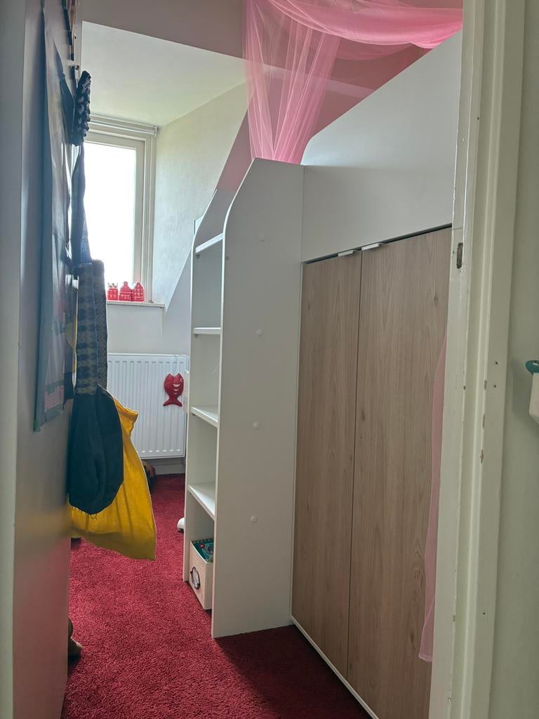 Half hoogslaper met bureau en (kleding)kast, Ophalen, 85 tot 100 cm, Hoogslaper of Stapelbed, Zo goed als nieuw