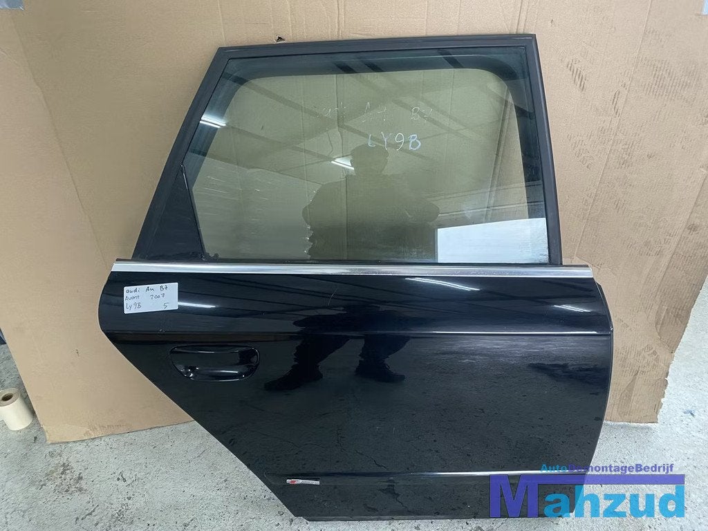 AUDI A4 B7 AVANT Zwart LC9Z Rechts achter deur portier 04-08, Auto-onderdelen, Carrosserie en Plaatwerk, Gebruikt, Deur, AUDI AG