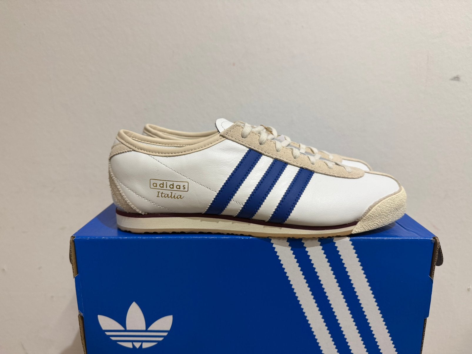 Te koop nieuwe Adidas Italia 70s maat 40 2/3, Postlaan 3, Wit, Nieuw, Ophalen of Verzenden