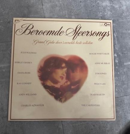 LP Beroemde sfeersongs, Grand Gala Wereld Solisten, Gebruikt, Inclusief binnenhoes, Ophalen of Verzenden, Pop