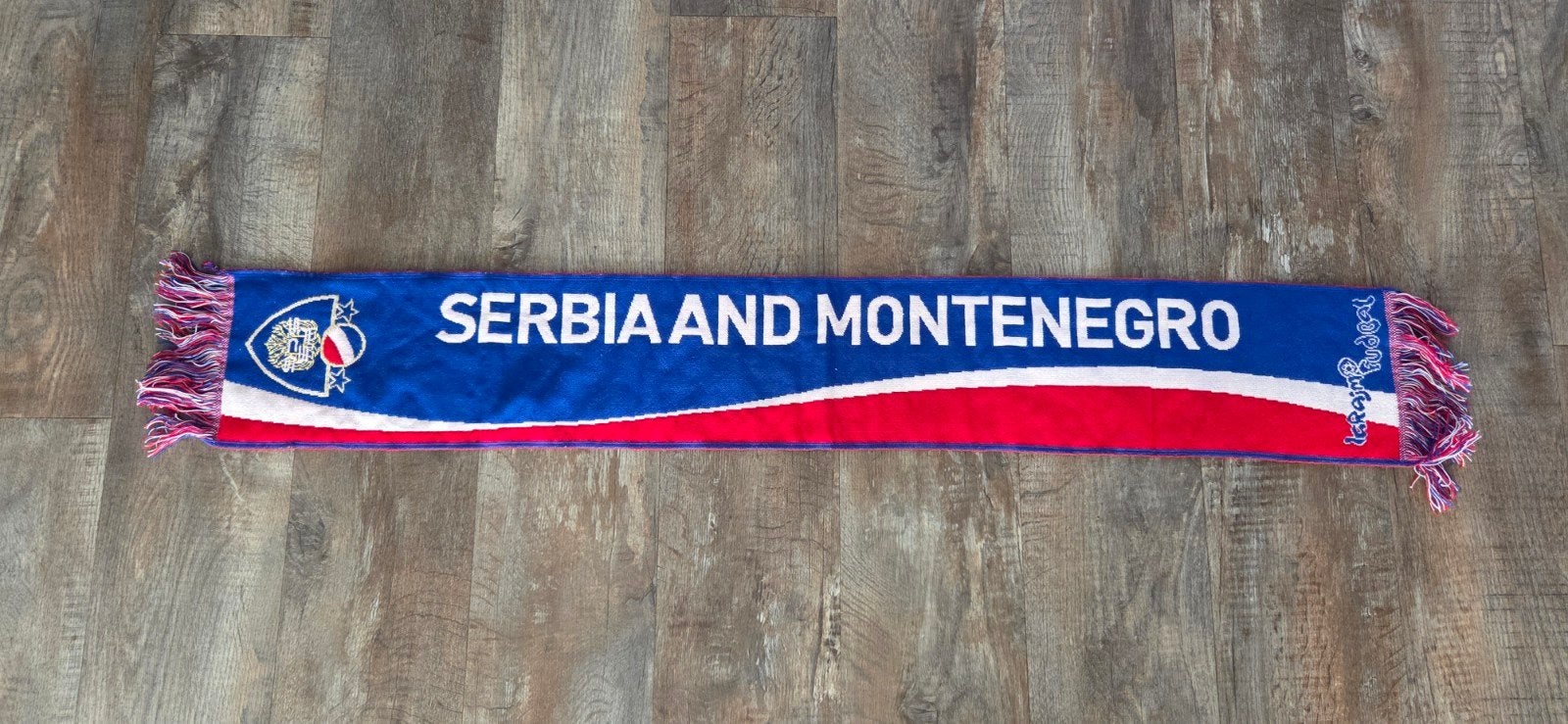 Sjaal Servië & Montenegro, Ophalen of Verzenden, Zo goed als nieuw, Buitenlandse clubs, Vaantje of Sjaal