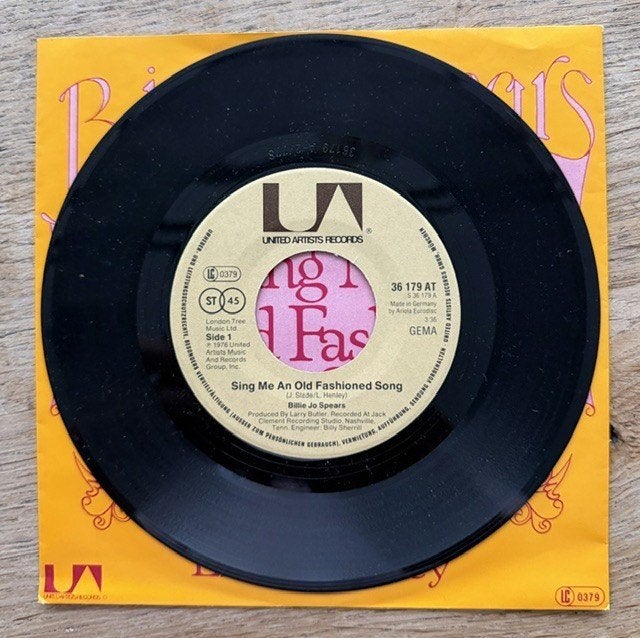 Billie Jo Spears - Sing me an old fashioned love song, Cd's en Dvd's, Vinyl Singles, Fotohoes, Ophalen of Verzenden, Zo goed als nieuw