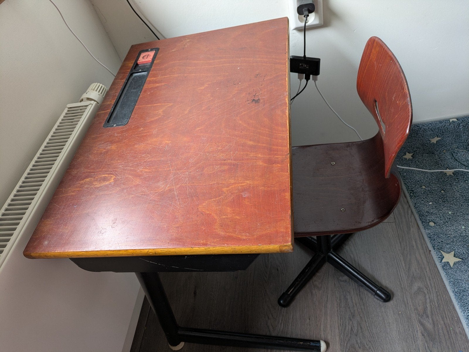 Vintage schoolbank voor kinderen - Uniek kinderbureau, Ophalen, Gebruikt, Tafel(s) en Stoel(en)