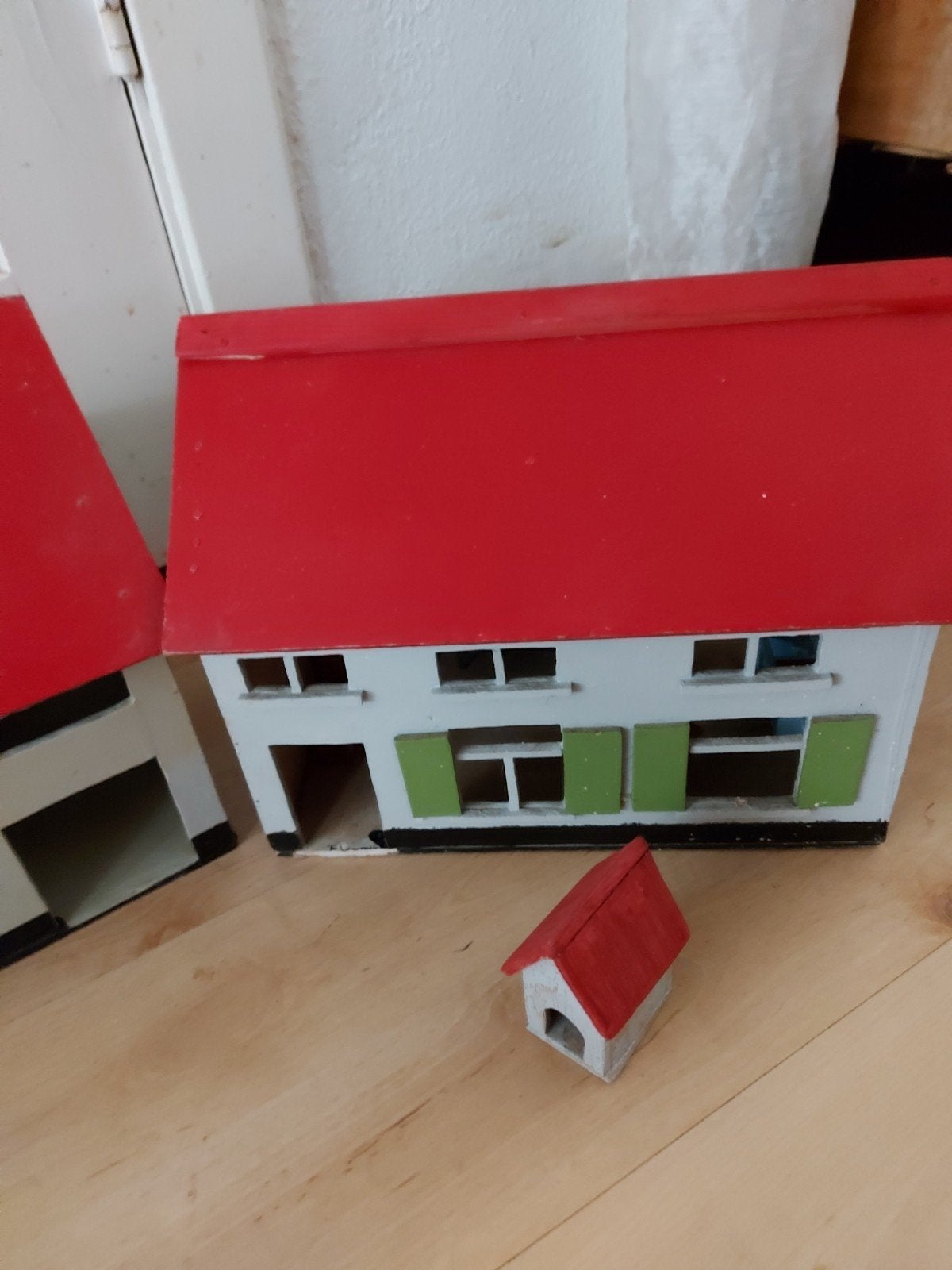 Handgemaakte boerderij van brocante markt in Frankrijk, Ophalen of Verzenden, Nieuw, Poppenhuis