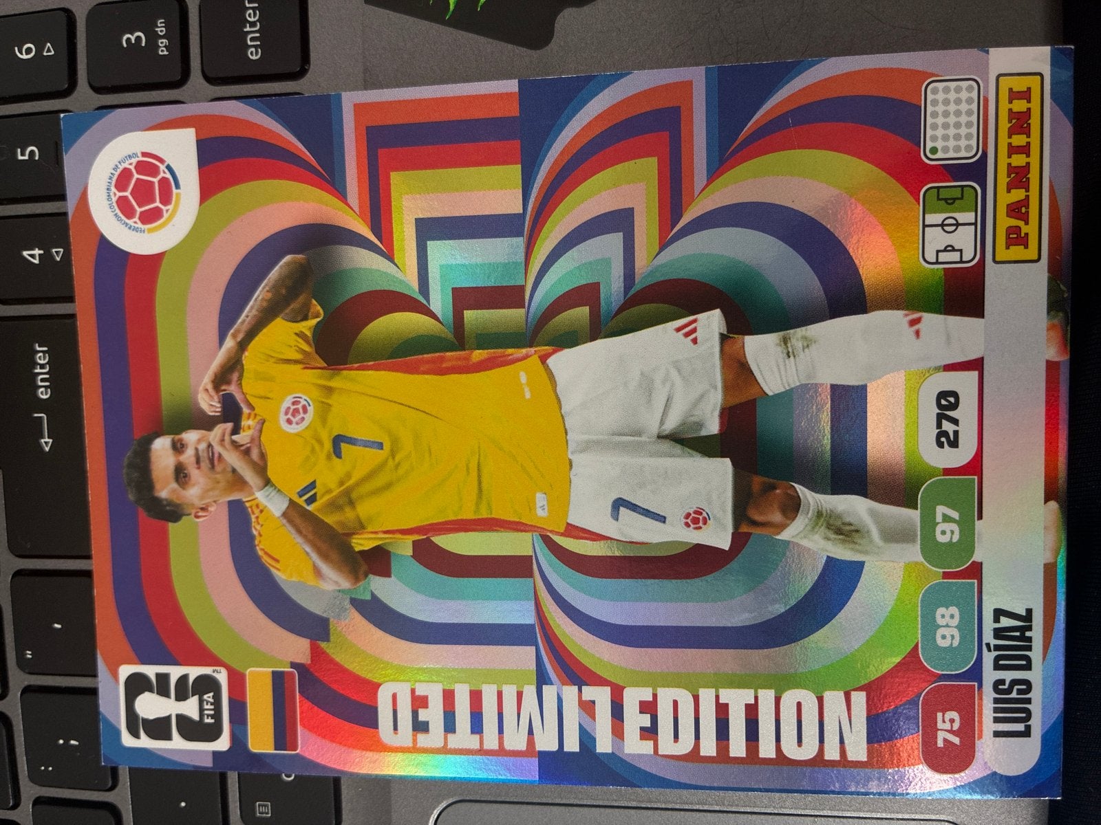 XL FIFA Kaartje Luis Díaz - Panini Limited Edition, Ophalen, Zo goed als nieuw, Buitenlandse clubs, Spelerskaart