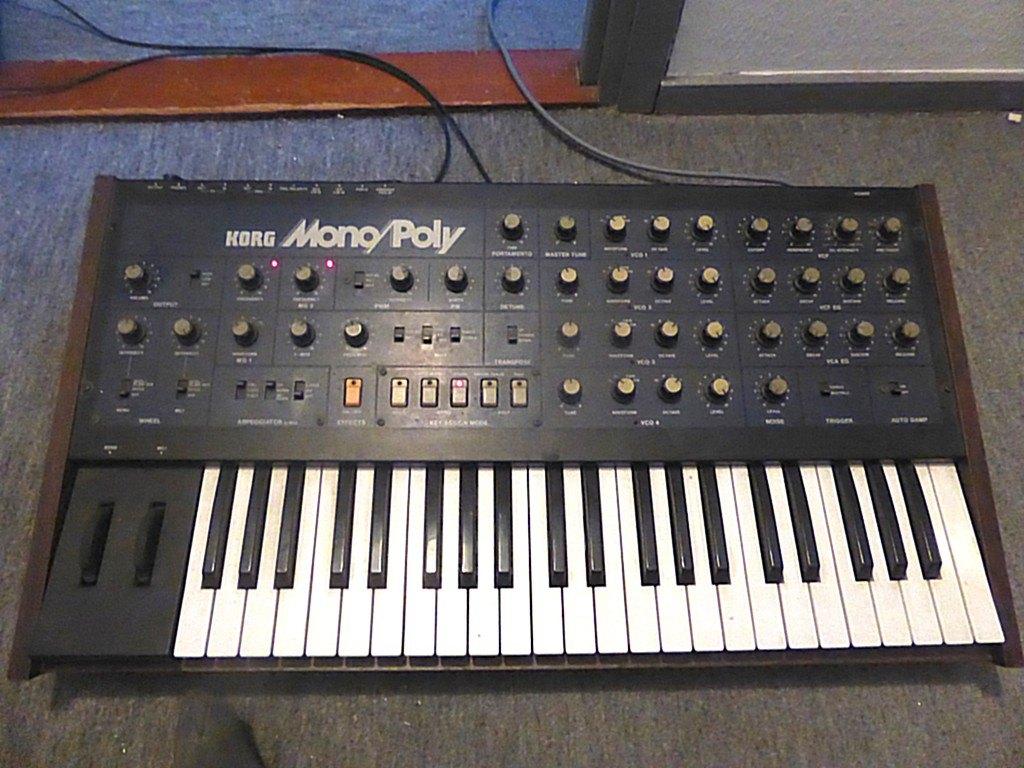 Korg MONO/POLY vintage synthesizer - in uitstekende staat, Muziek en Instrumenten, Ophalen of Verzenden, Zo goed als nieuw, Overige aantallen