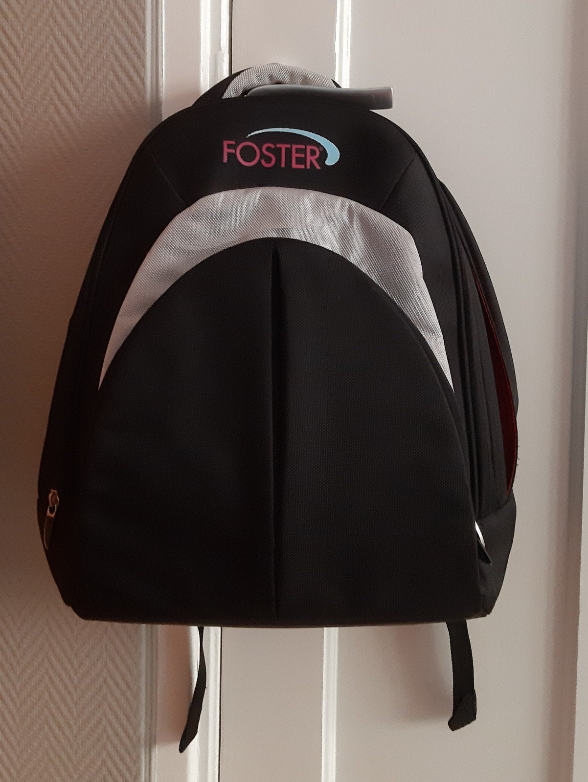 Zwarte padded rugtas/rugzak/backpack. H44 x B34 x D20 cm, Overige merken, 25 tot 40 cm, Nieuw, Ophalen of Verzenden