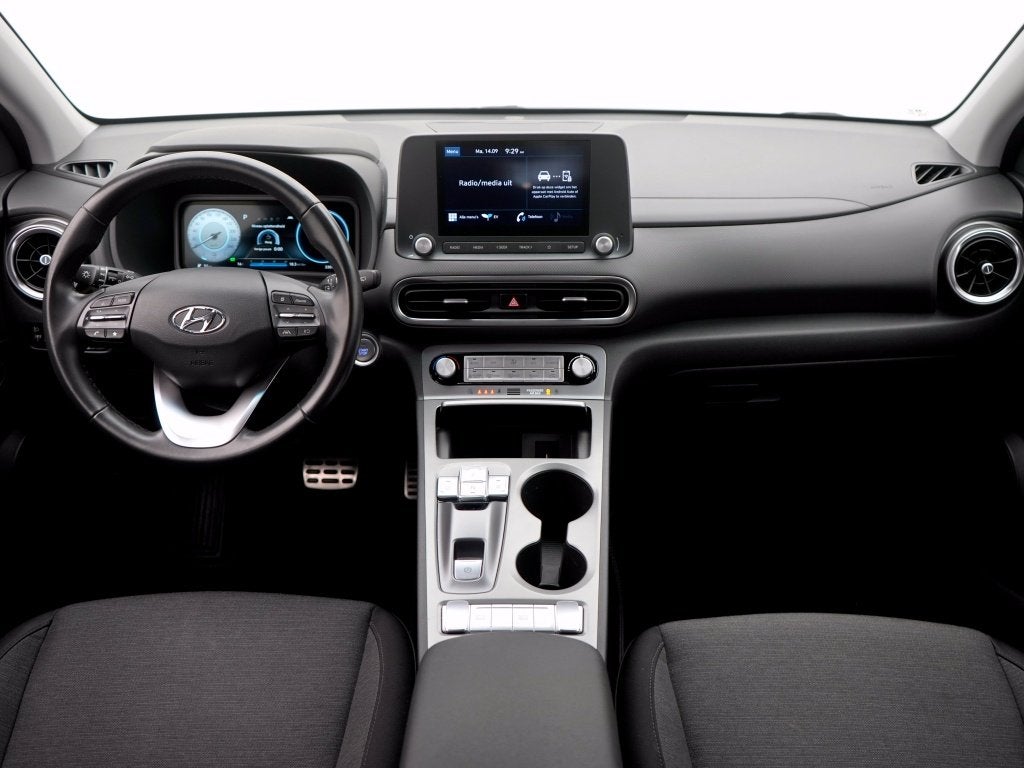Hyundai KONA EV Comfort 39 kWh | Carplay / Android Auto | Ca, Automaat, 12 maanden, Gebruikt, Zwart