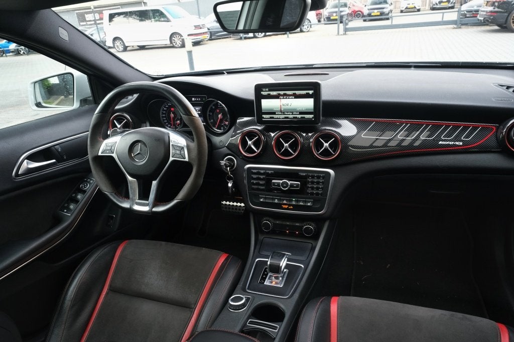 Mercedes-Benz GLA AMG 45 4M Edition 1 Pano, Kuipstoelen, Rec, Dealer onderhouden, Gebruikt, 4 cilinders, Leder
