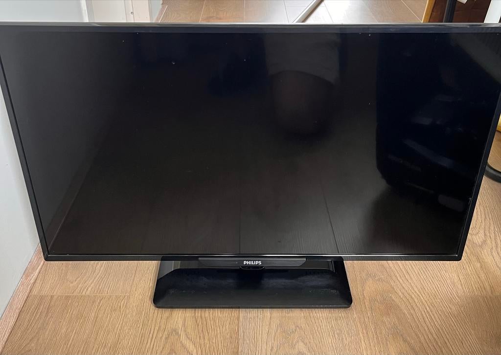 Philips Full HD LED TV - 81 cm (32 inch), Ophalen, Philips, 50 Hz, Gebruikt