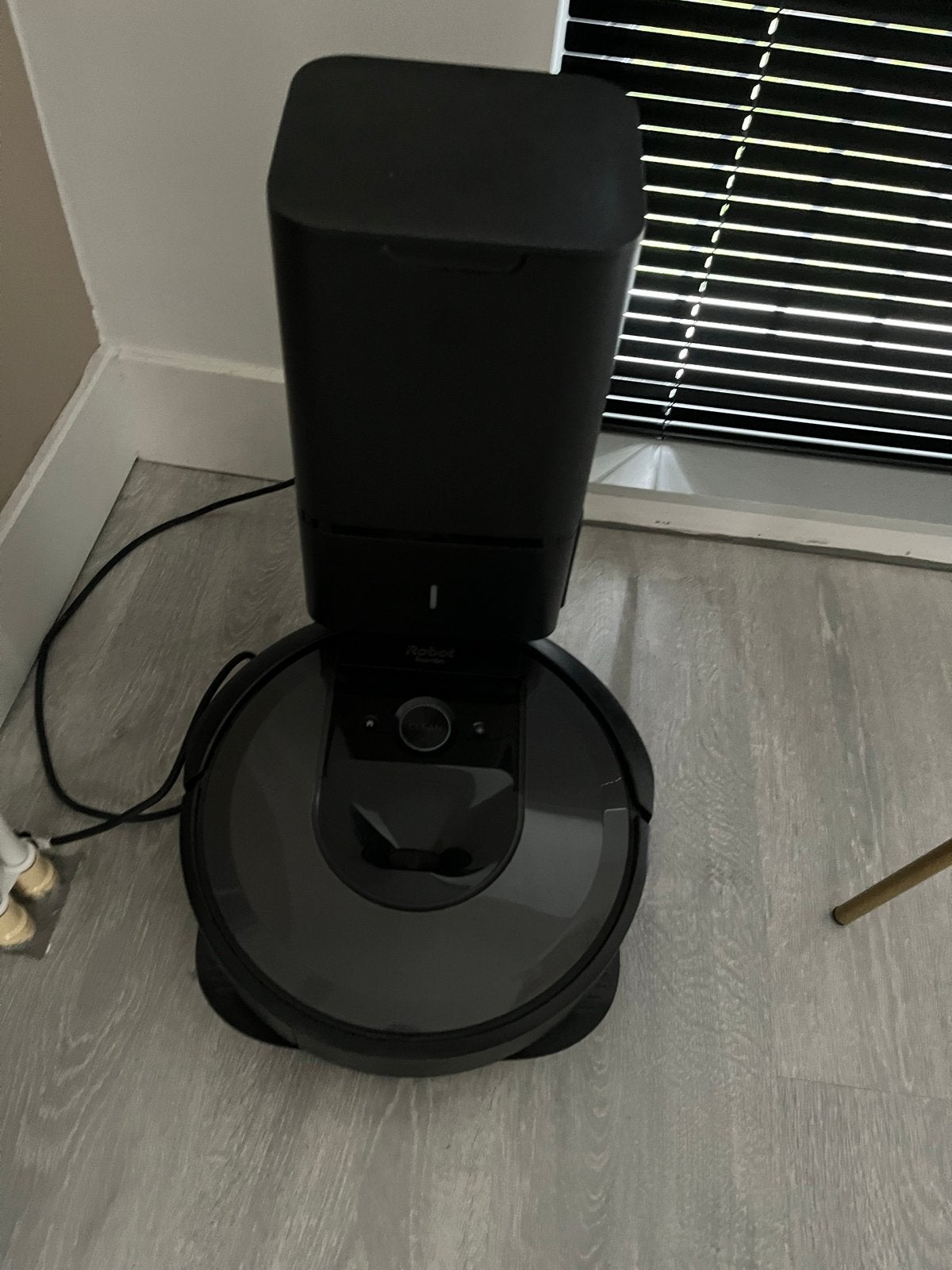 iRobot Roomba Robotstofzuiger met zelflegende functie, IRobot, Automatisch legen, Ophalen of Verzenden, Zo goed als nieuw