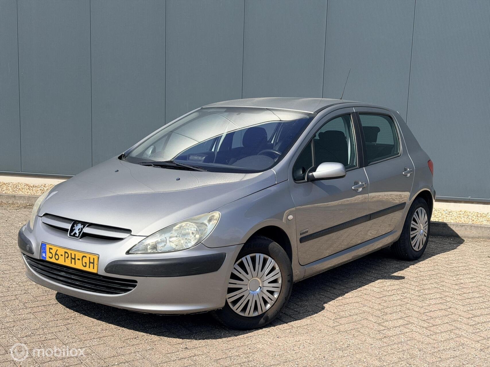 Peugeot 307 1.6-16V Griffe NAP/WERKENDEAIRCO/APK, Auto's, Peugeot, Voorwielaandrijving, Gebruikt, Stoelverwarming, 4 cilinders